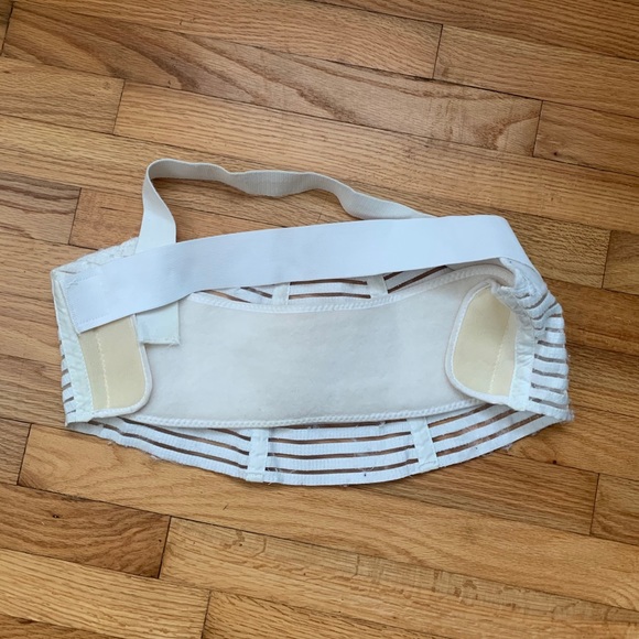 Loving Maternity Support Band - Picture 7 of 7